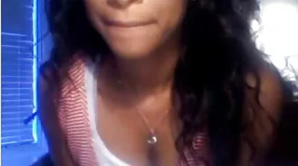 Orosz anális szex a szeretkezős videók konyhában Olya lánnyal.